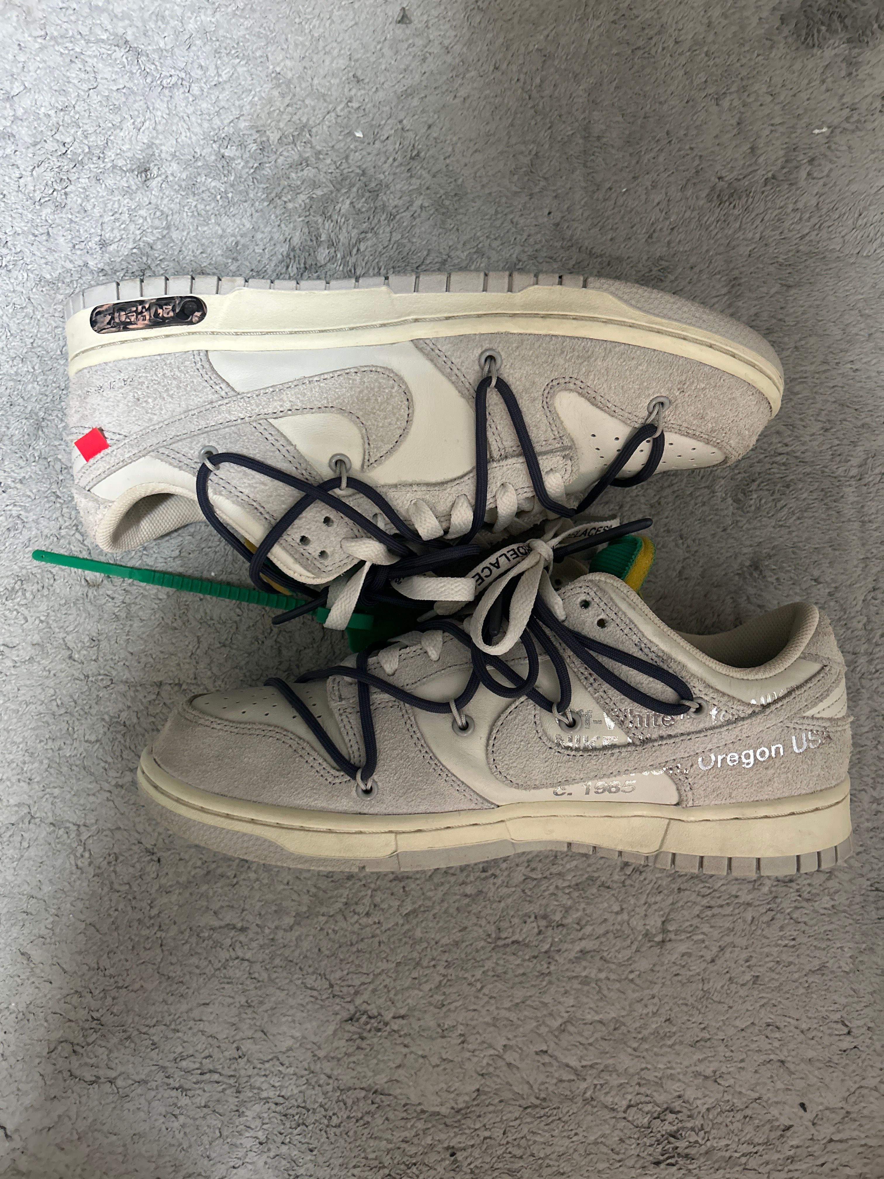 Off-White × Nike Dunk Low 