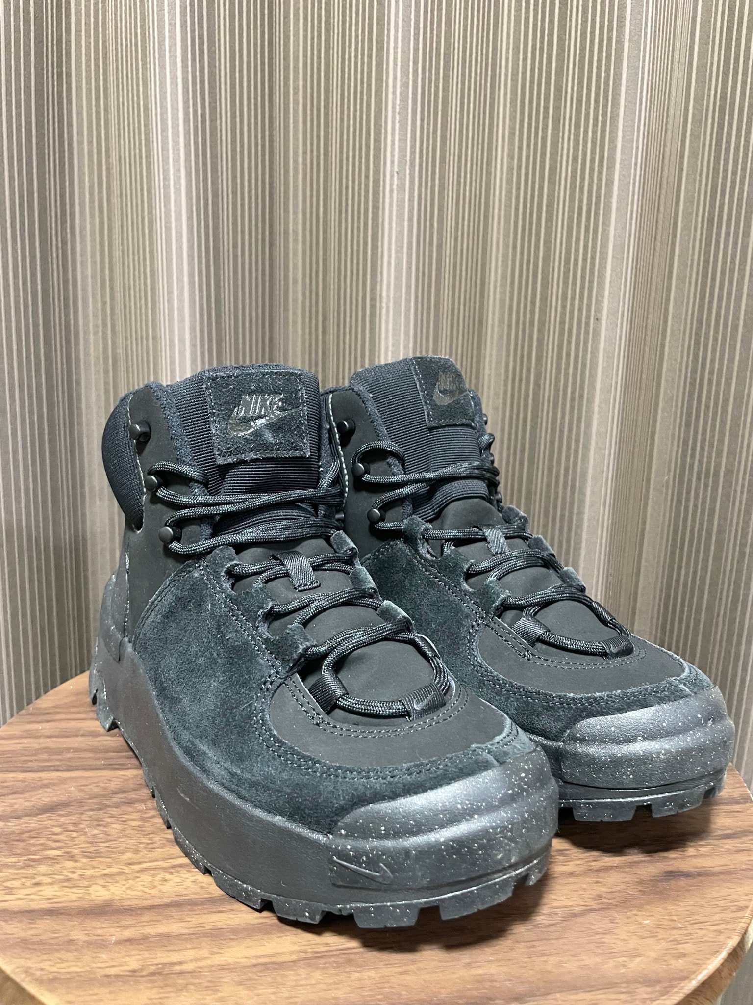Nike Women's City Classic "Triple Black/Anthracite"