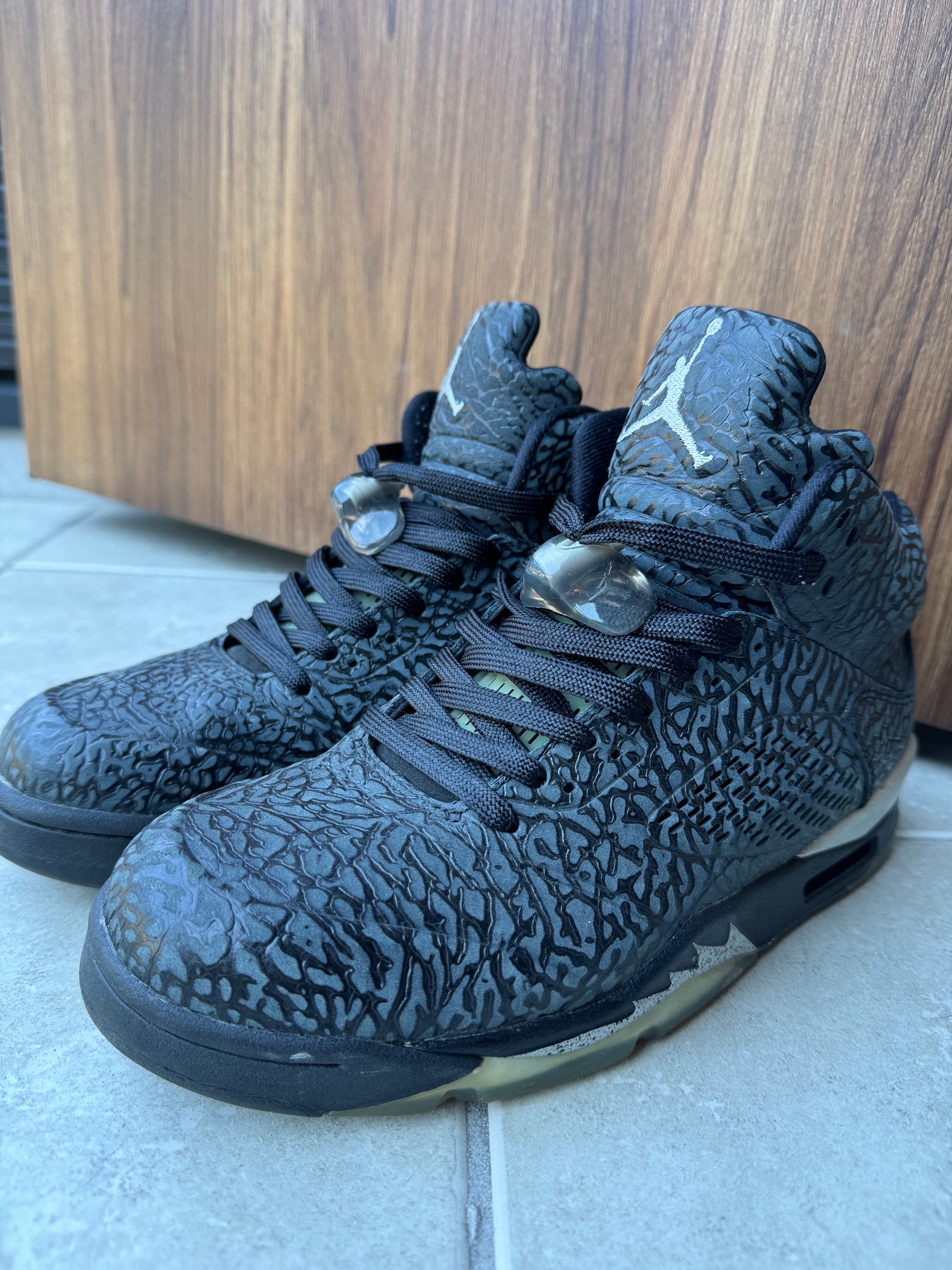 ジョーダン エアジョーダン5 (JORDAN Air Jordan 5) の新作・中古通販