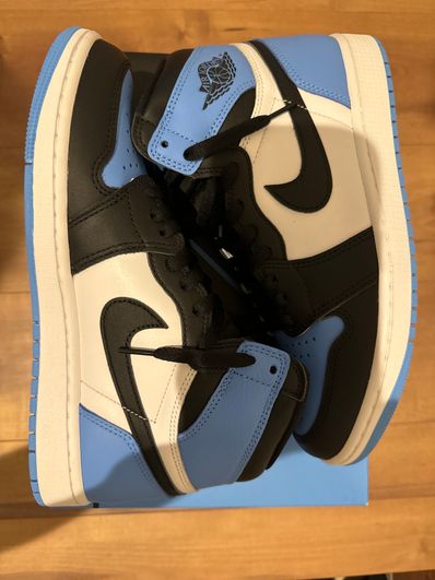 Nike Air Jordan 1 Retro High OG "University Blue/UNC Toe"