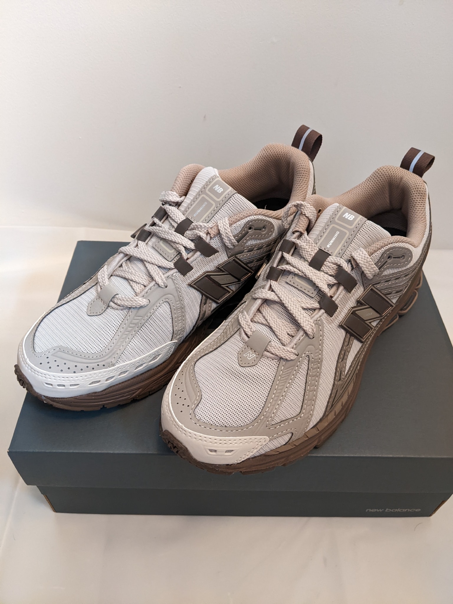 New Balance 1906R "Mocha Brown"
