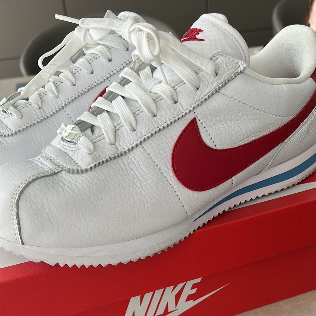 コルテッツ(Cortez)/Nike 人気の新作/中古通販【スニーカーダンク】