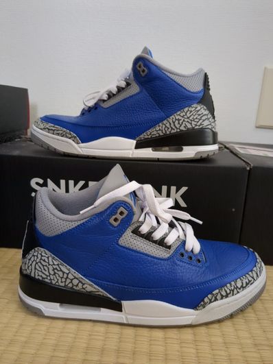 NIKE AIR JORDAN 3 "VARSITY ROYAL"