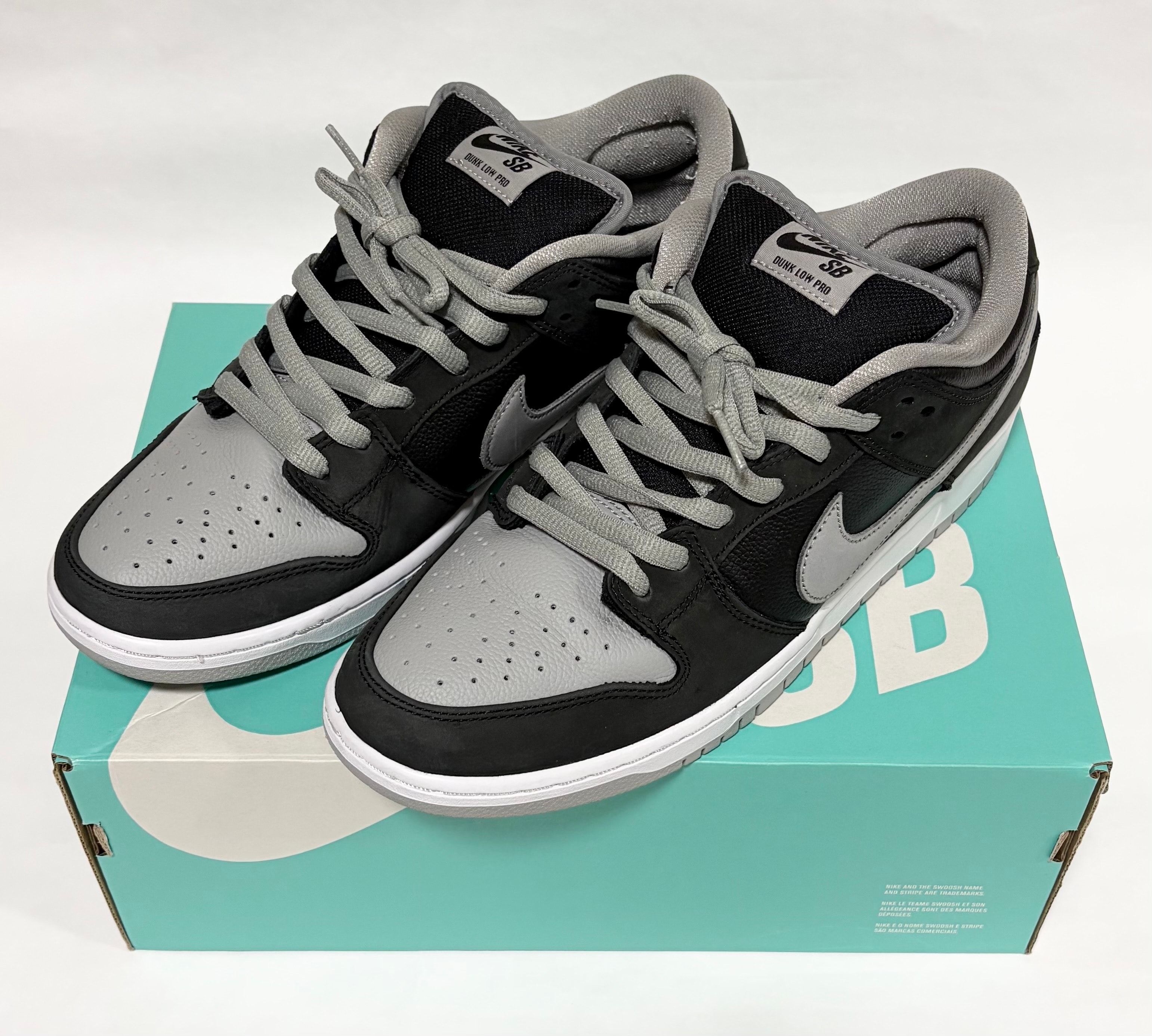 Nike SB Dunk Low "Shadow"