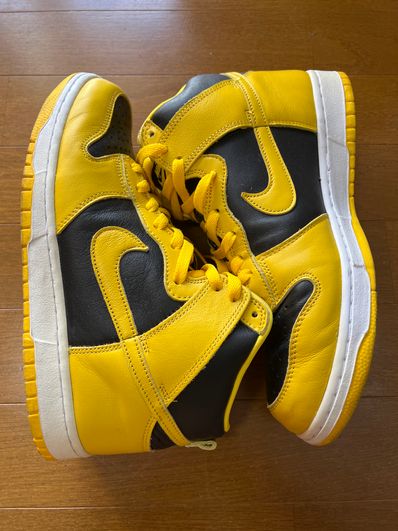 Nike Dunk High "Black/Varsity Maize"