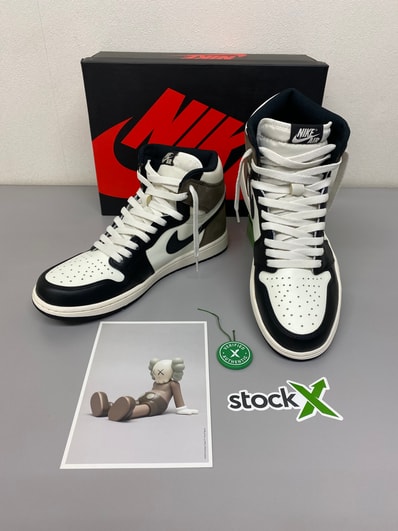 Nike Air Jordan 1 High OG "Sail/Dark Mocha/Black"