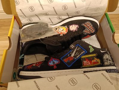 Neck face × Nike SB Dunk Low "Black/White/Multi Color"