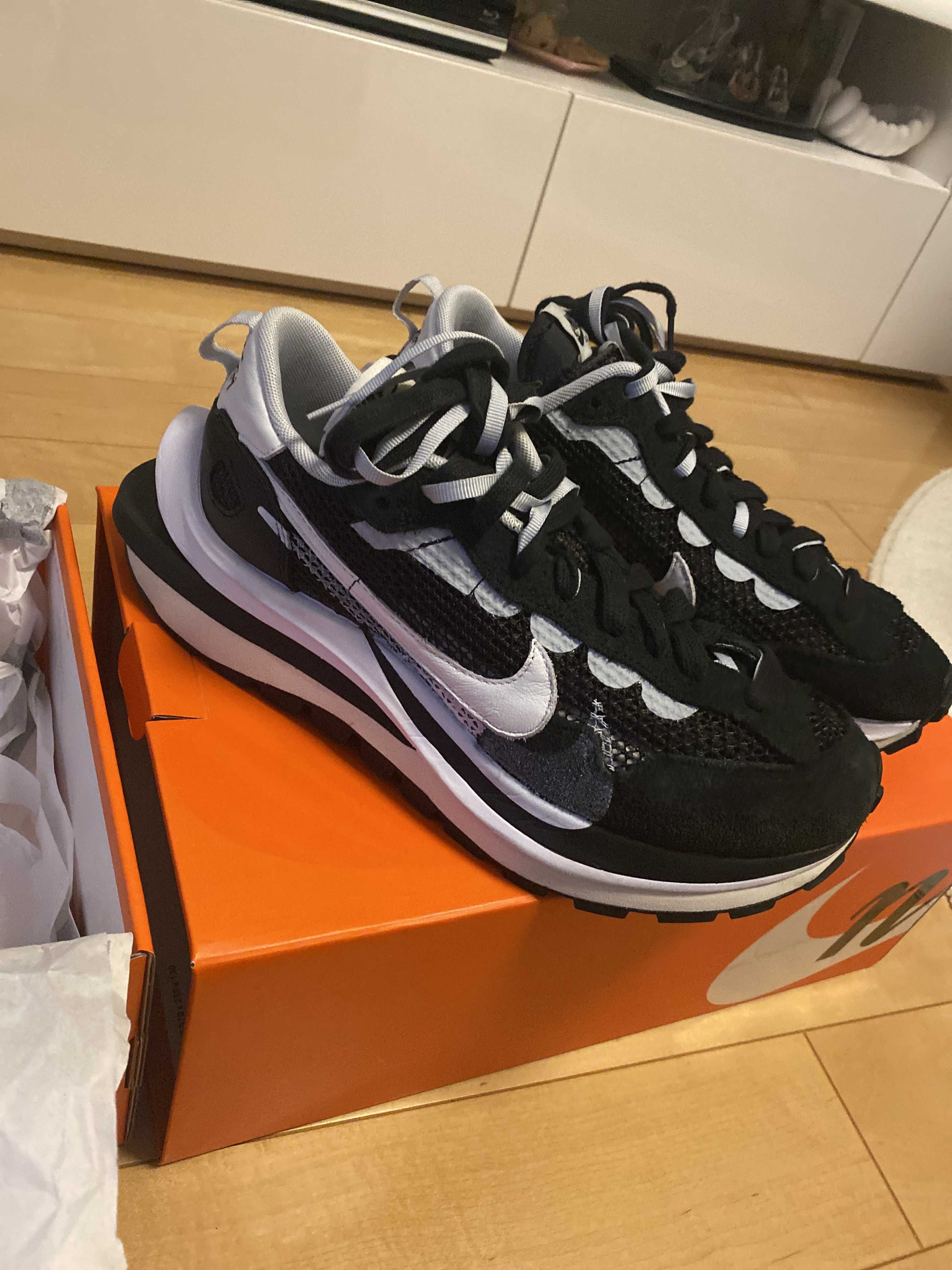 sacai × Nike Vapor Waffle "Black and White"