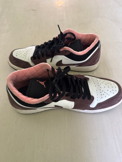 Nike Air Jordan 1 Low SE "Light Chocolate" / "Mocha Brown"