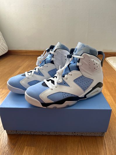 Nike Air Jordan 6 "UNC"