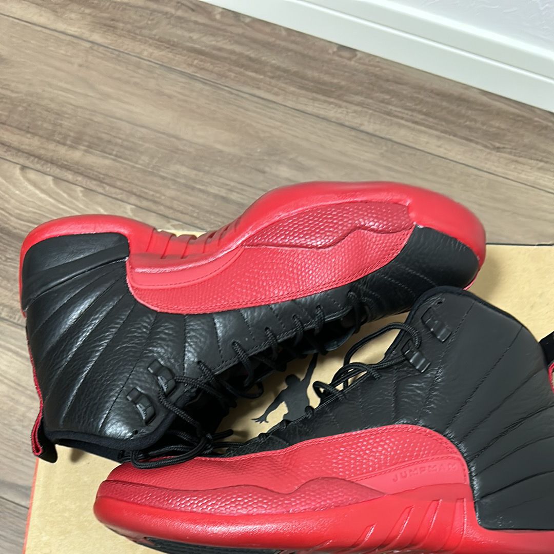 Nike Air Jordan 12 Retro "Flu Game/Black/Versity Red" (2016)