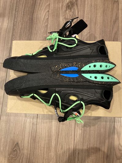 Off-White × Nike Blazer Low "Black and Electro Green"