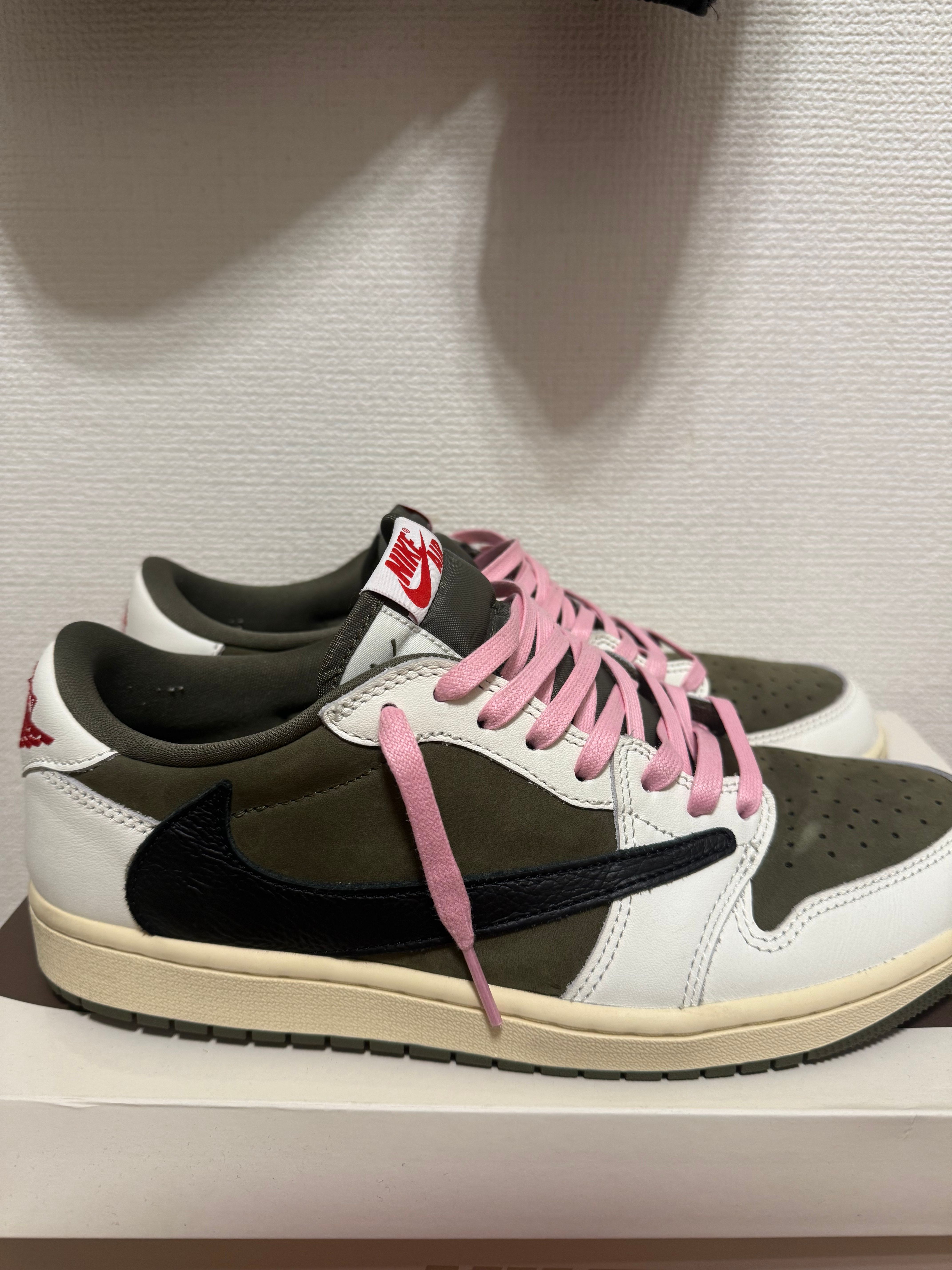 Travis Scott × Nike Air Jordan 1 Low OG SP "Reverse Olive"