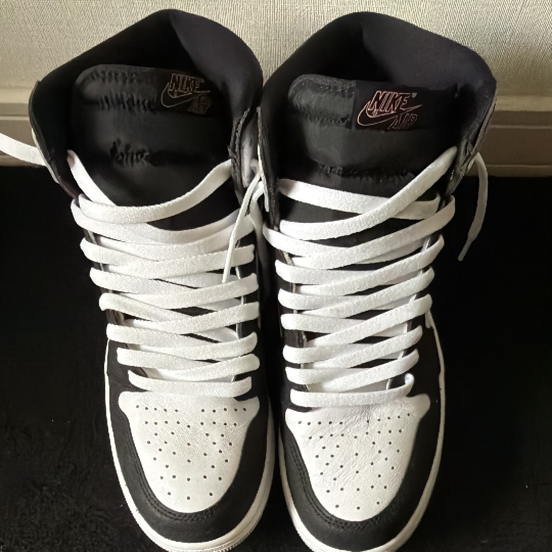 Nike Air Jordan 1 High OG "Bleached Coral"