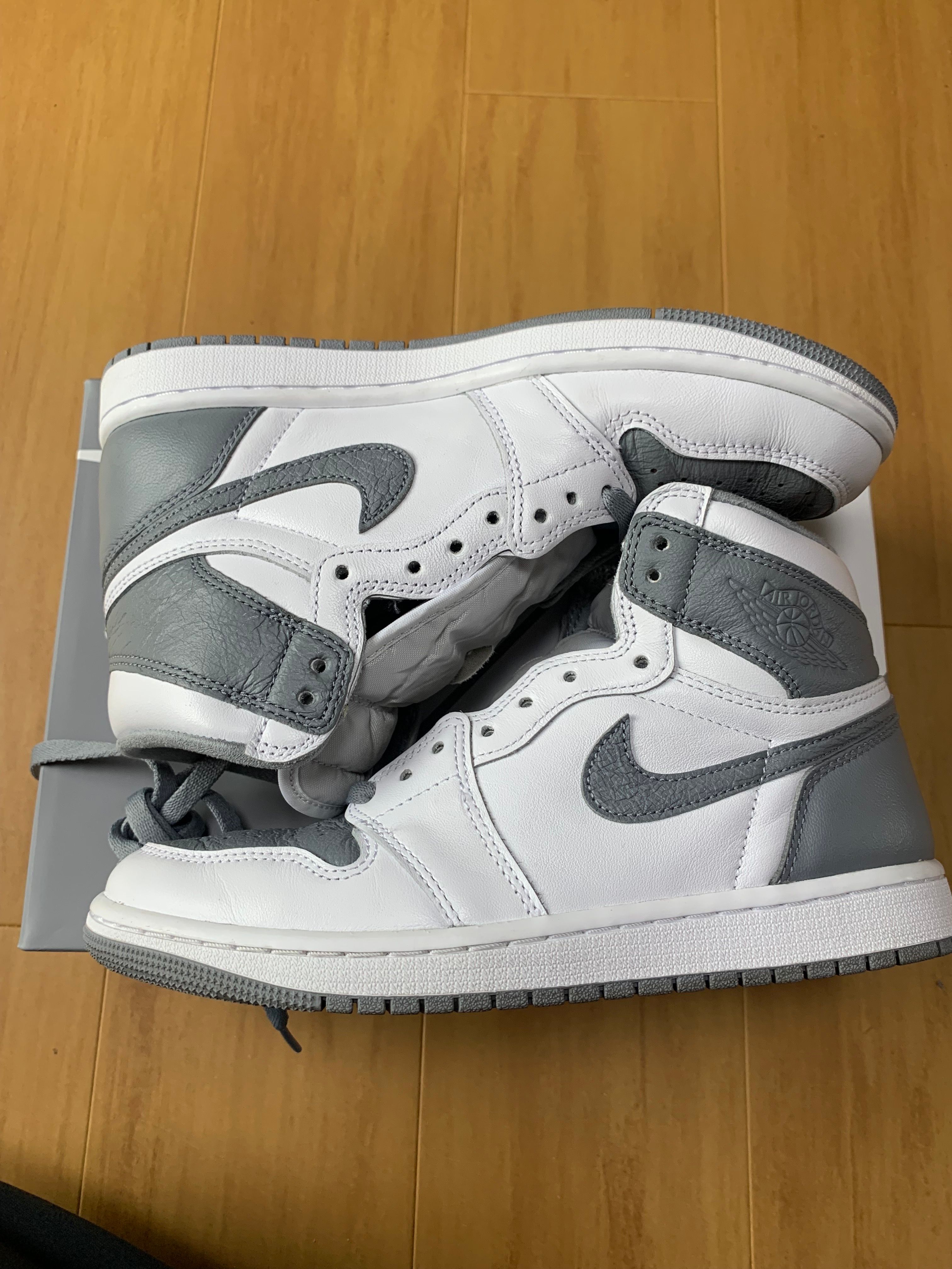 Nike Air Jordan 1 High OG "Stealth"