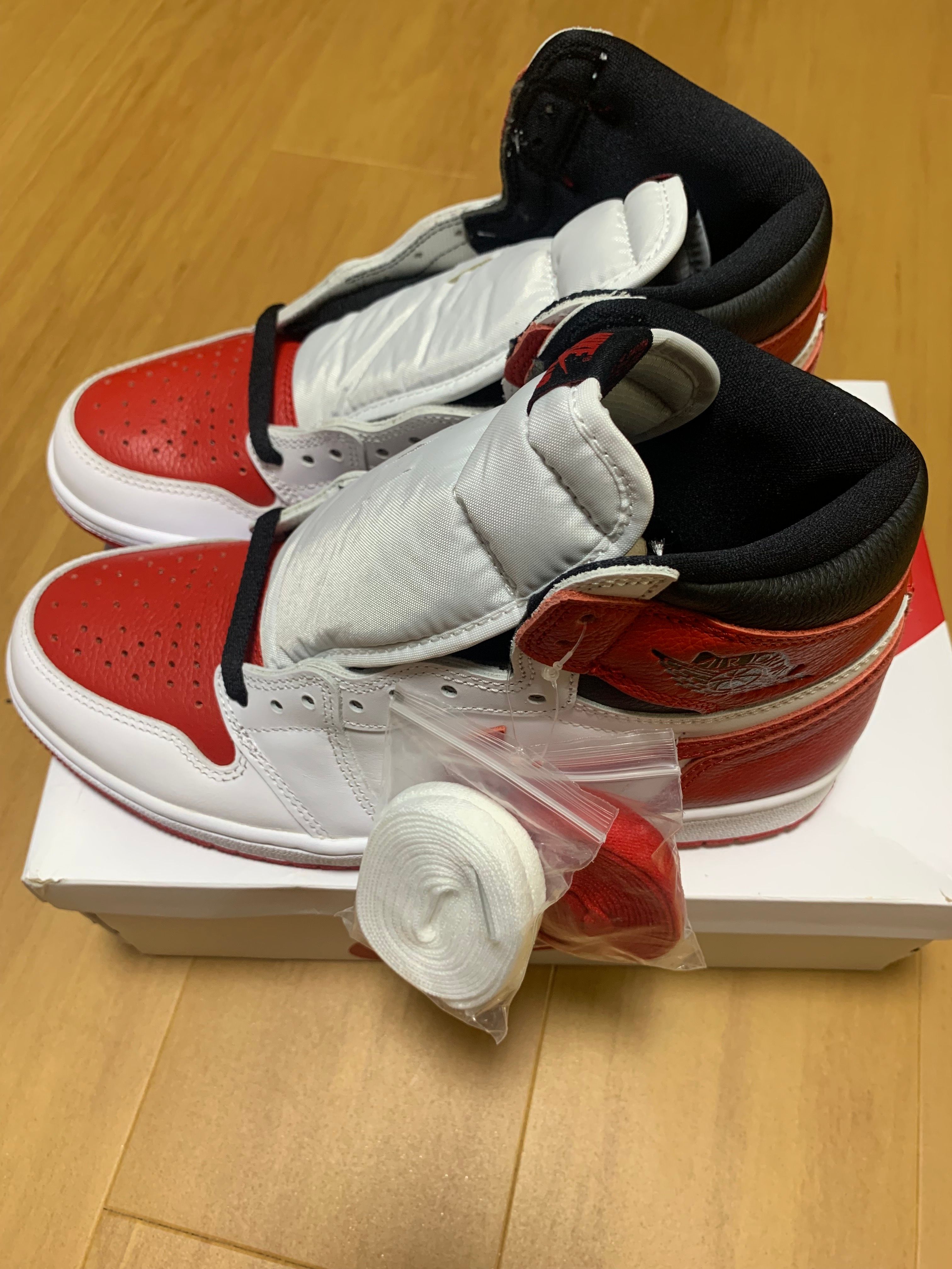 Nike Air Jordan 1 High OG "Heritage" 