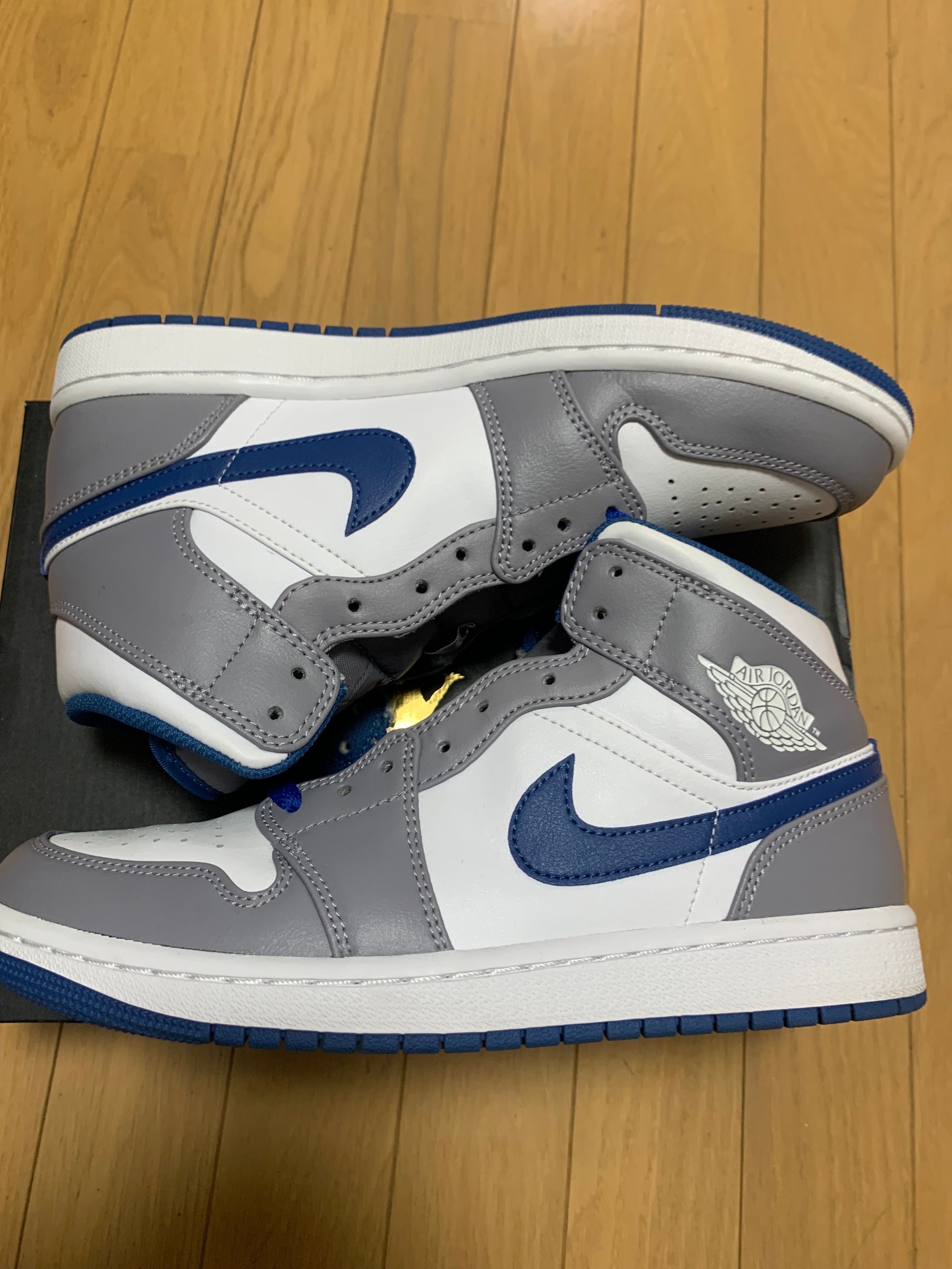 Nike Air Jordan 1 Mid "True Blue"
