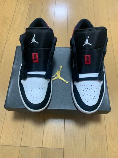 Nike Air Jordan 1 Low "Black Toe"