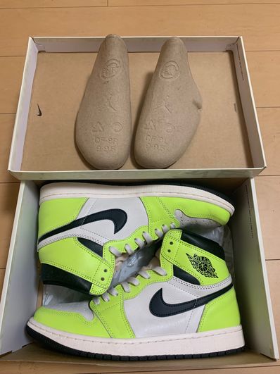 Nike Air Jordan 1 High OG "Volt/Visionaire"