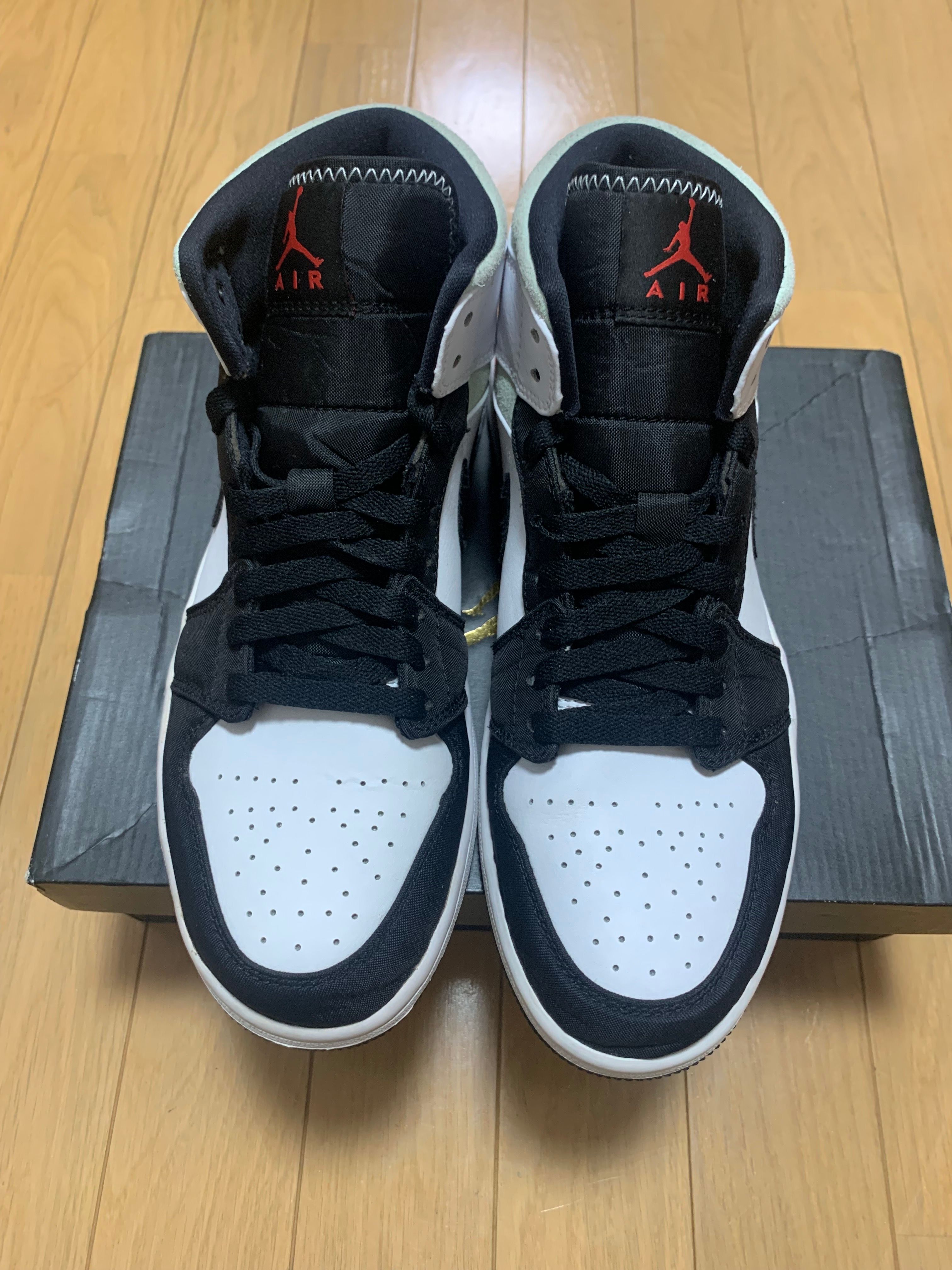 Nike Air Jordan 1 Mid SE "Black/Red/White"