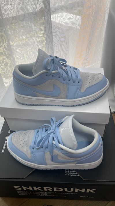 Nike Women's Air Jordan 1 Low "Football Grey/Aluminum/White"