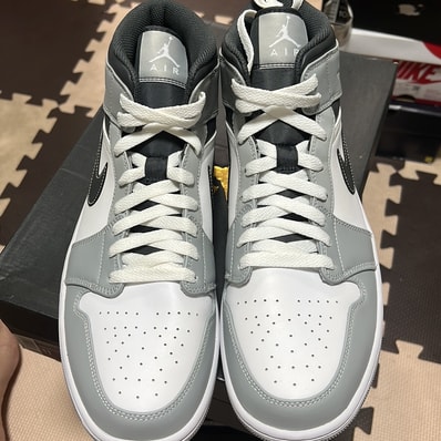 Nike Air Jordan 1 Mid "Grey White/Anthracite"