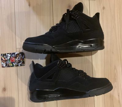 Nike Air Jordan 4 "Black Cat"