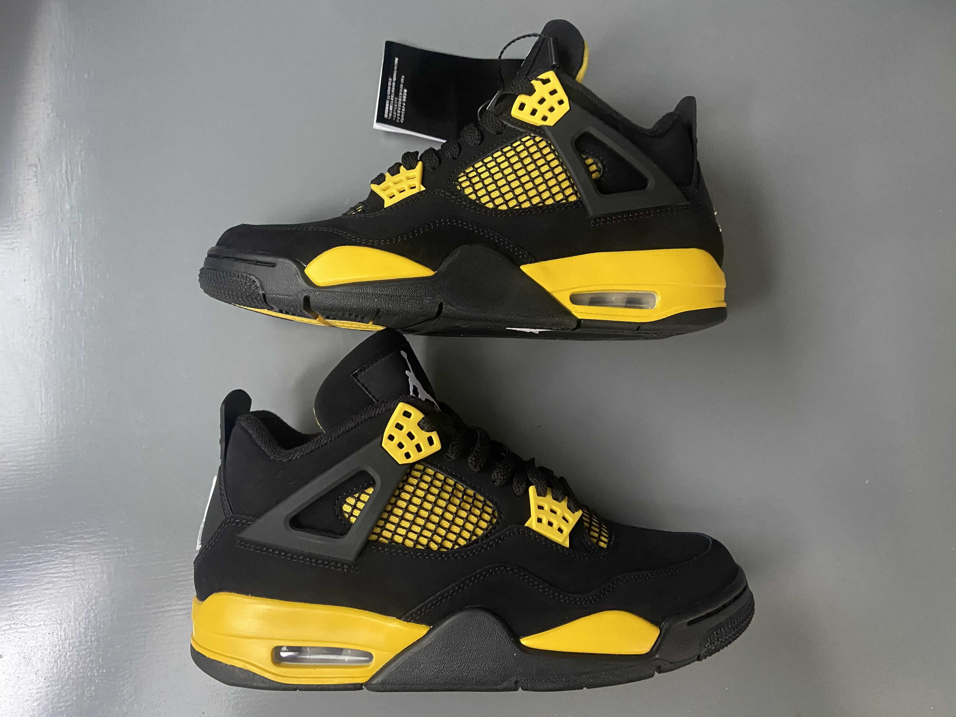 Nike Air Jordan 4 Retro "Thunder"(2023)