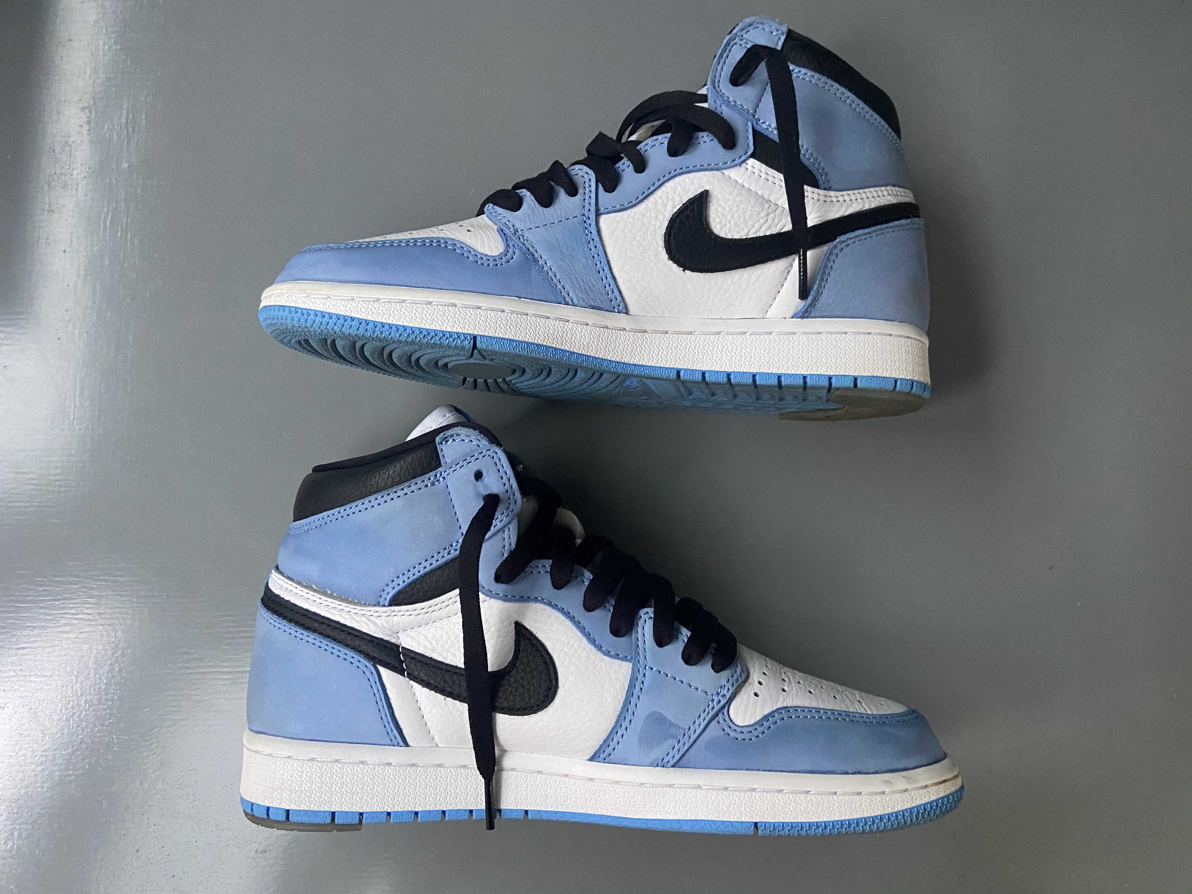 Nike Air Jordan 1 High OG "University Blue"