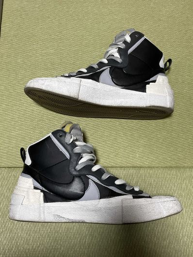 sacai × NIKE BLAZER MID "BLACK/WOLF GREY/WHITE"