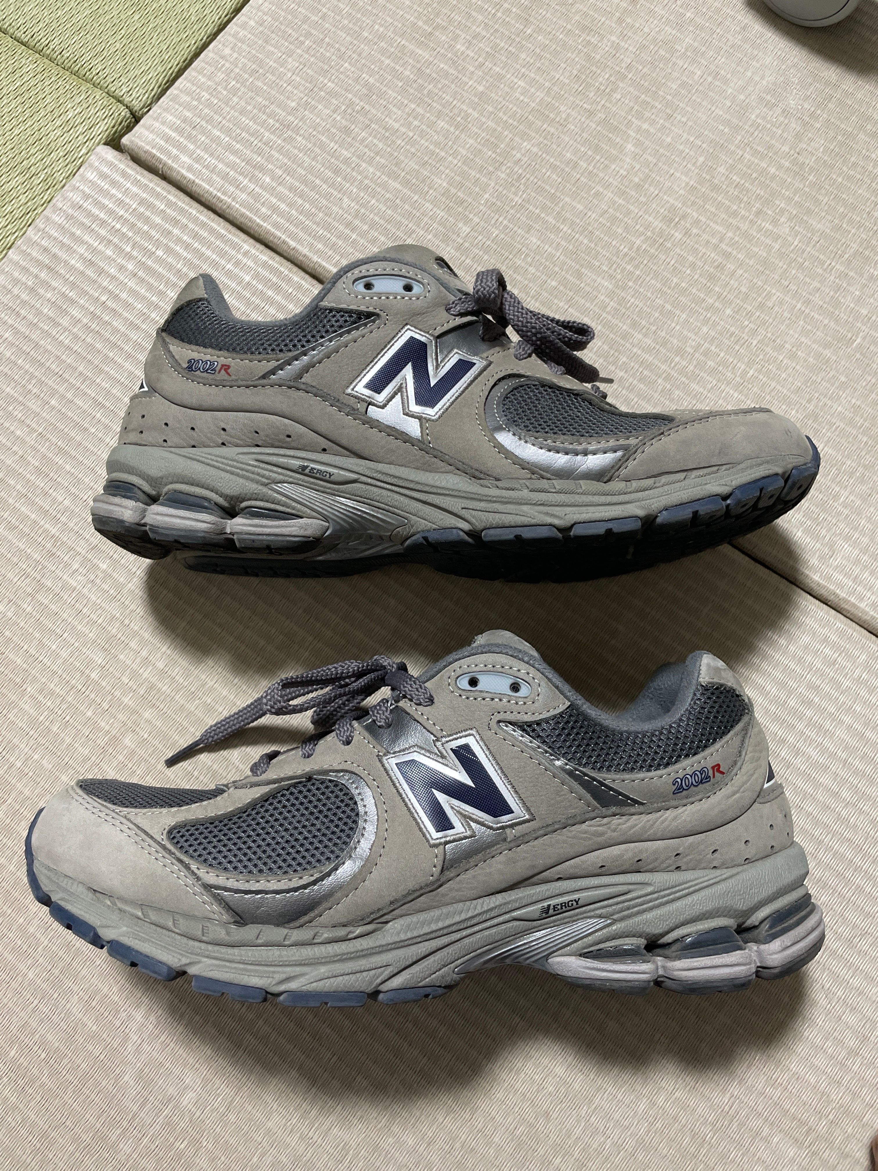 New Balance 2002R "Gray"
