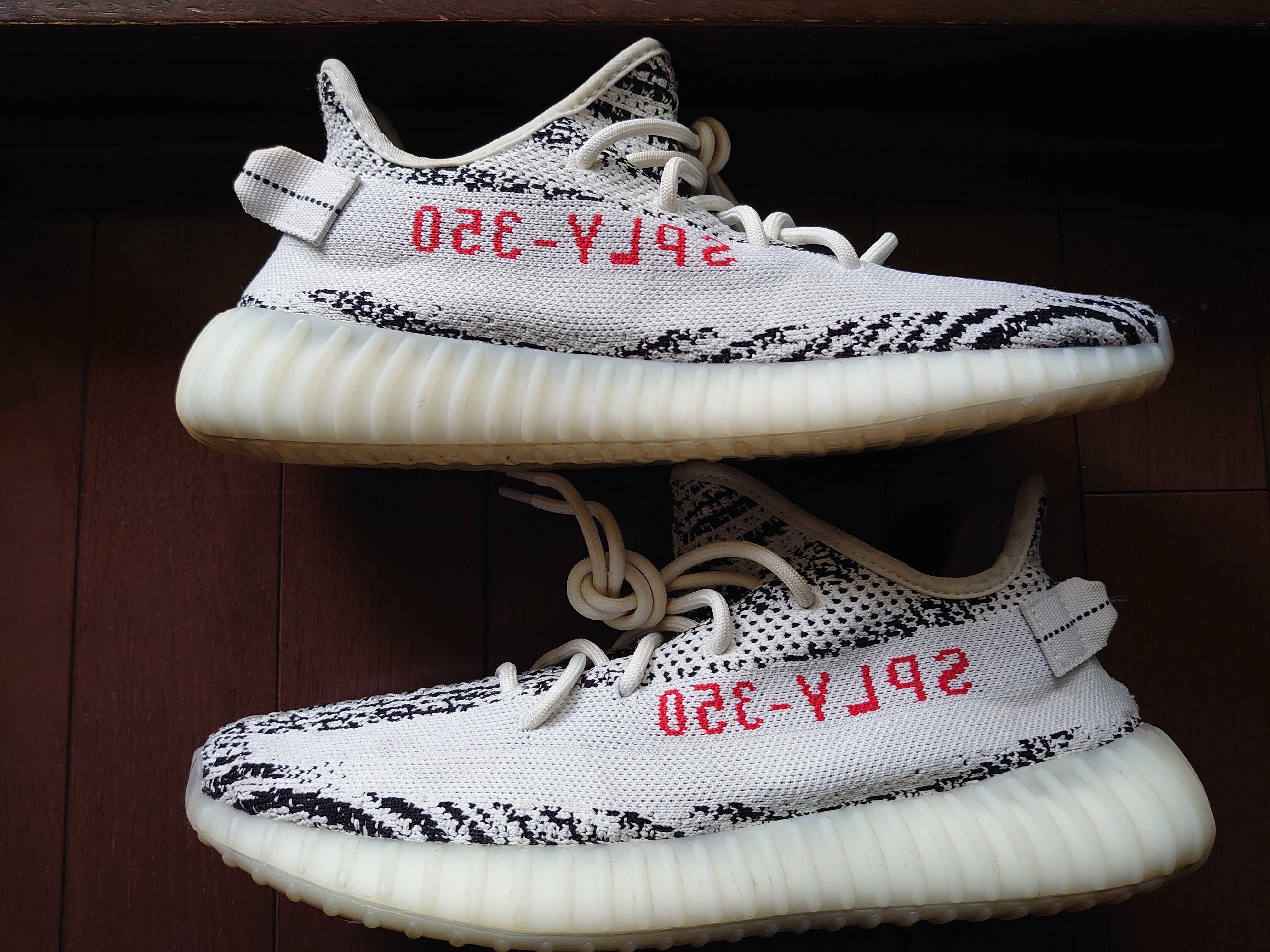 adidas YEEZY Boost 350 V2 "Zebra"