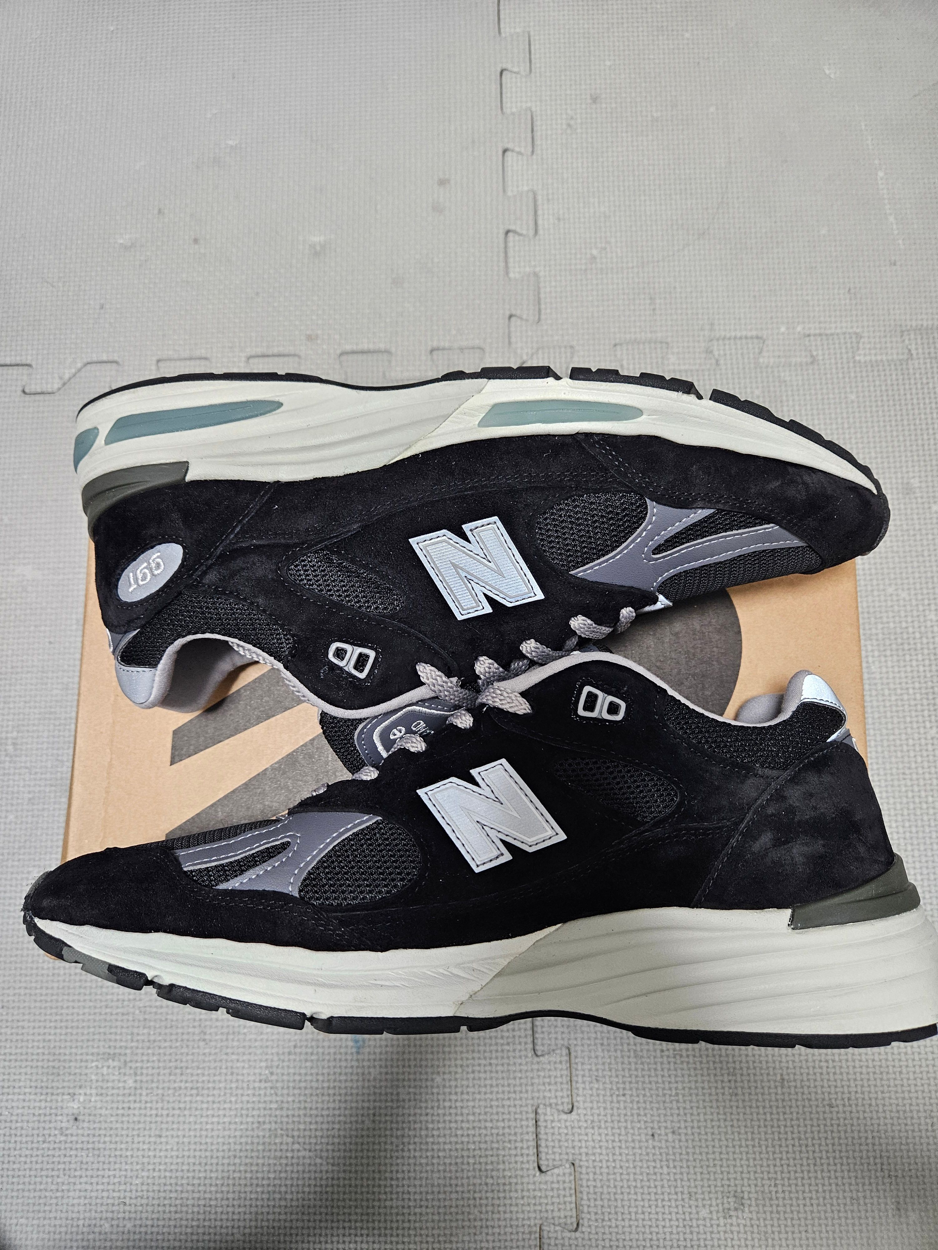 New Balance 991V2 "Black"