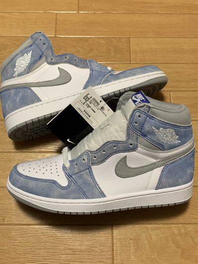 Nike Air Jordan 1 High OG "Hyper Royal"