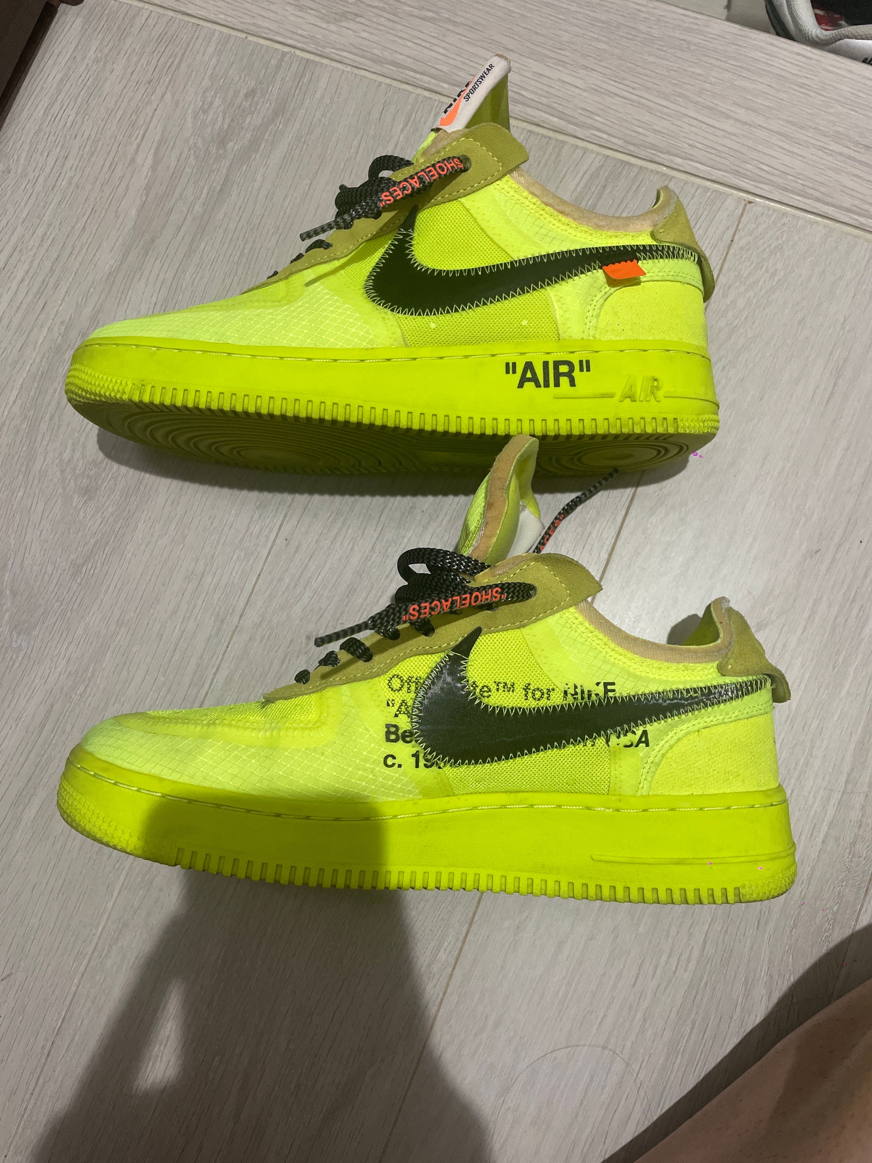 Off-White × Nike Air Force 1 Low "Volt"