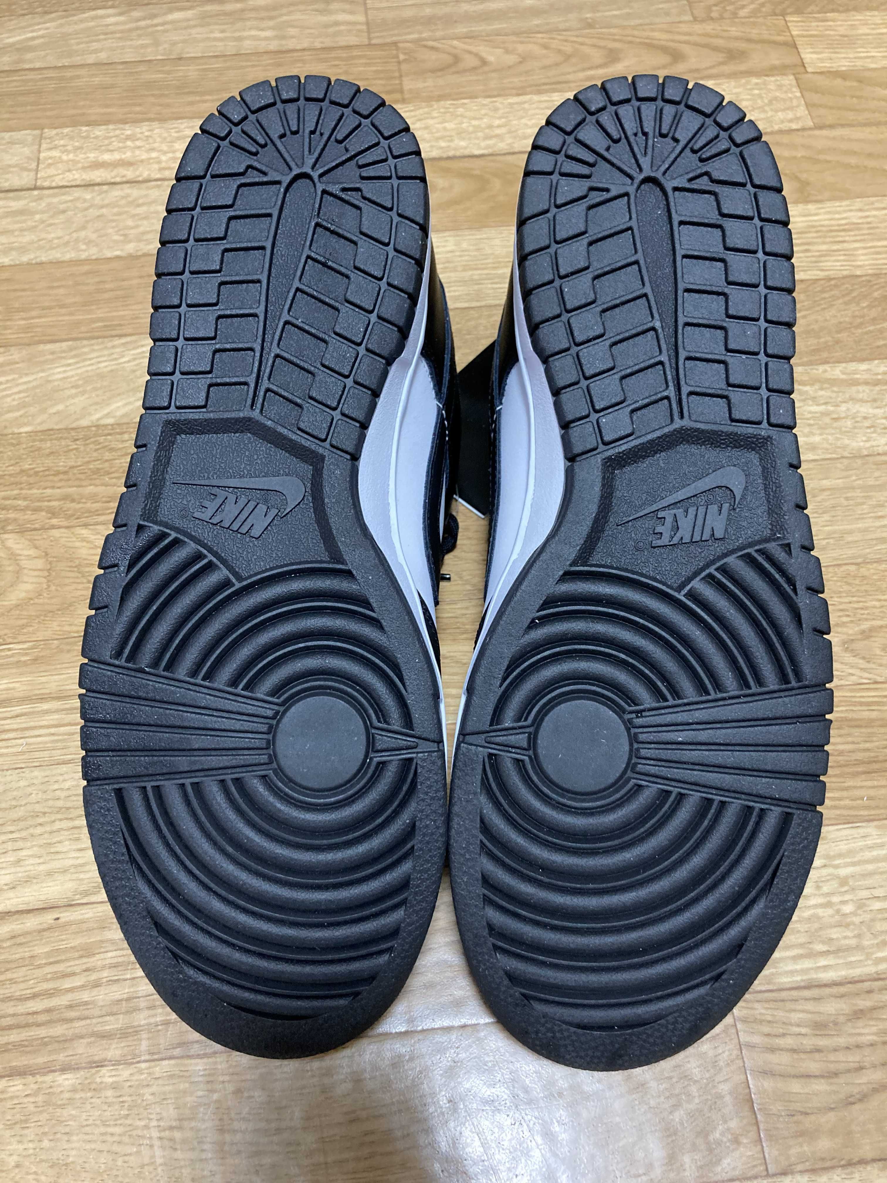 Nike Dunk Low Retro "Panda/White/Black"