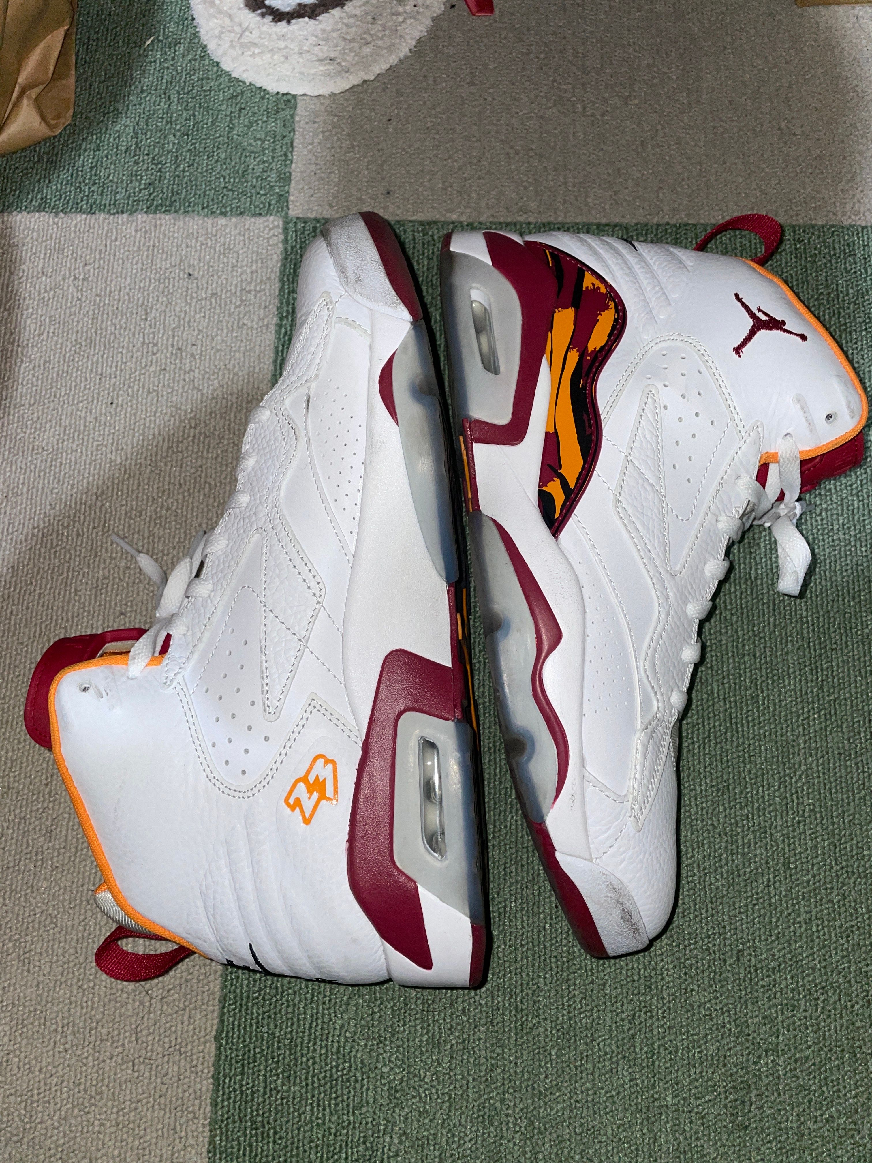 Nike Jordan MVP "Cardinal"