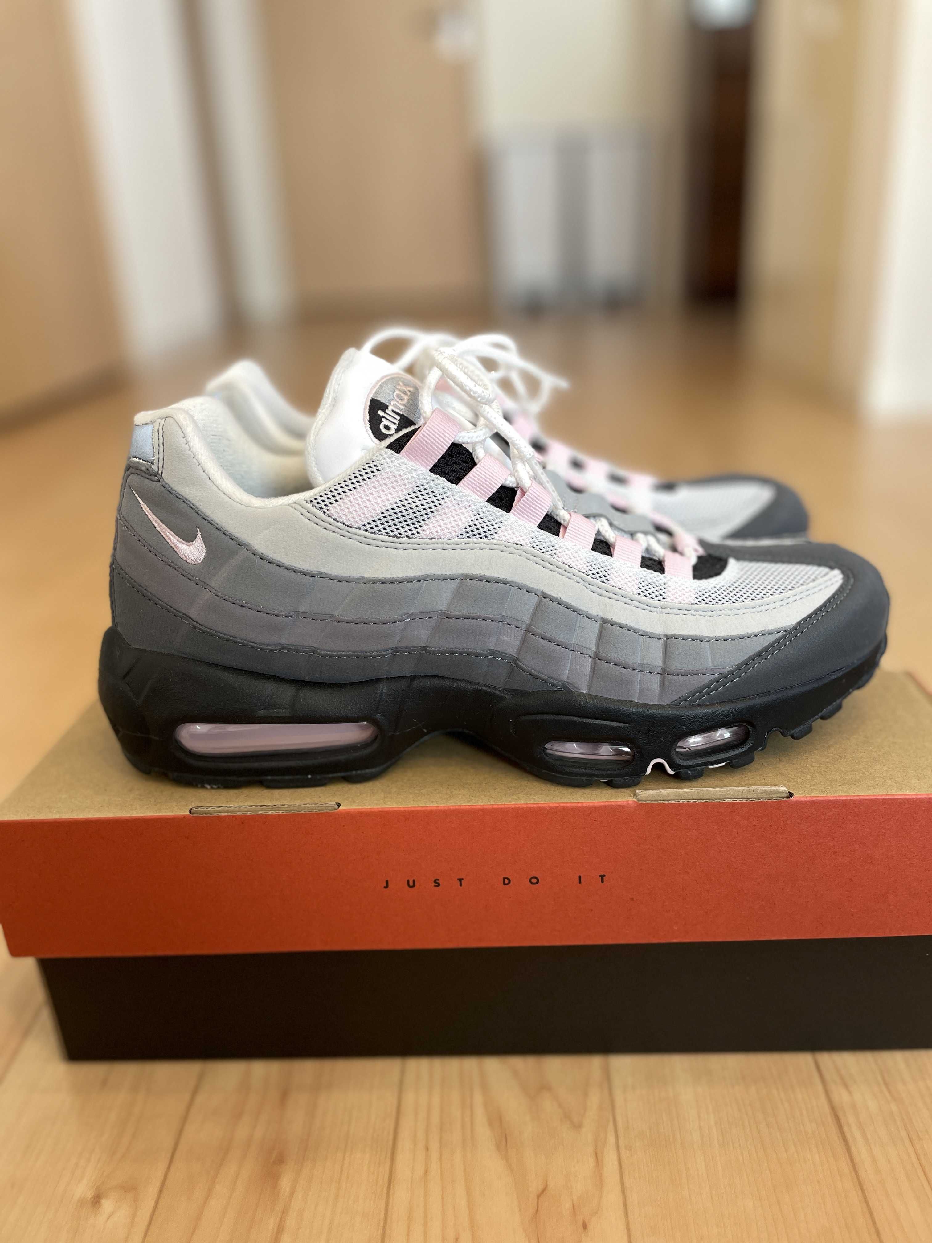 Nike Air Max 95 "Gunsmoke/Pink Foam"
