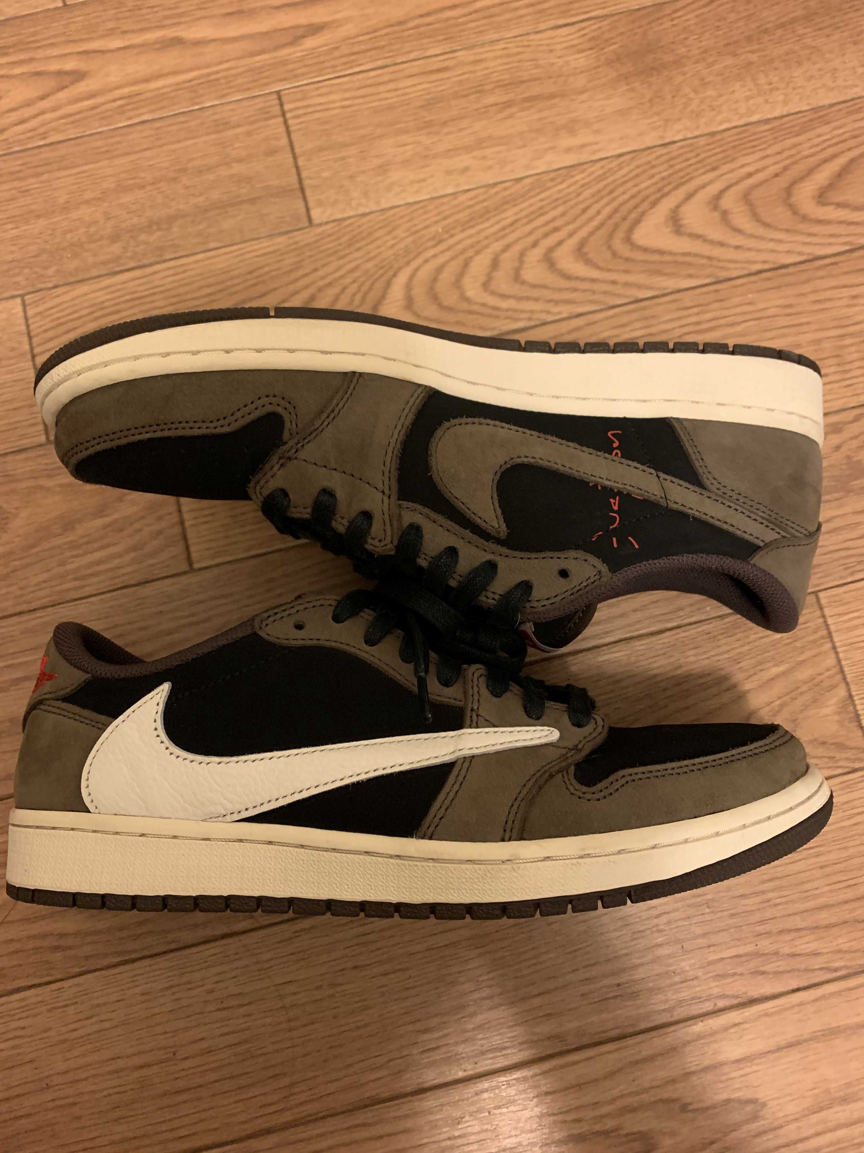Travis Scott × Nike Air Jordan 1 Low OG SP-T  "Black/Dark Mocha"