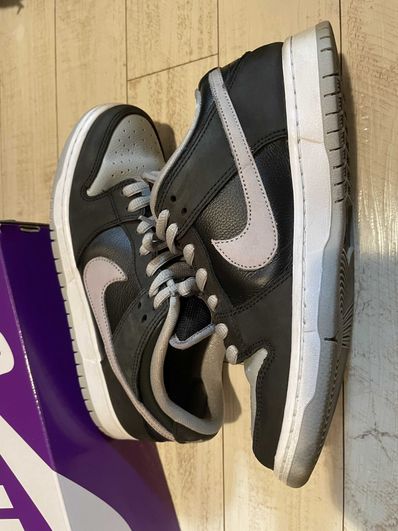 Nike SB Dunk Low "Shadow"