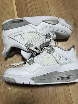Nike Air Jordan 4