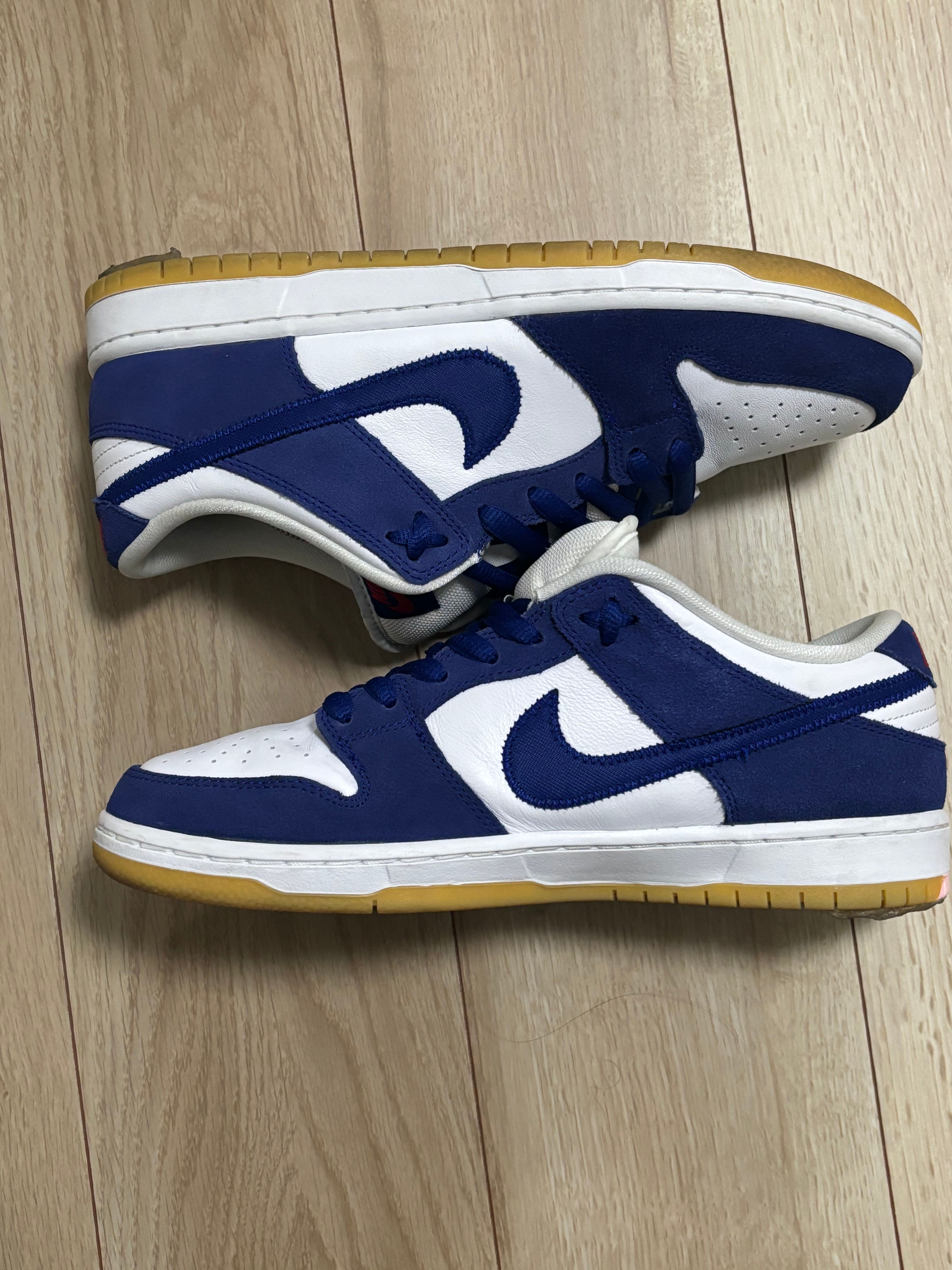 Nike SB Dunk Low "Los Angeles Dodgers/Deep Royal Blue"