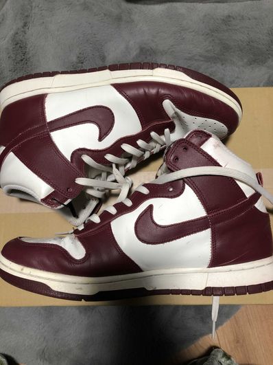 NIKE Women's DUNK HIGH "TEAM RED"