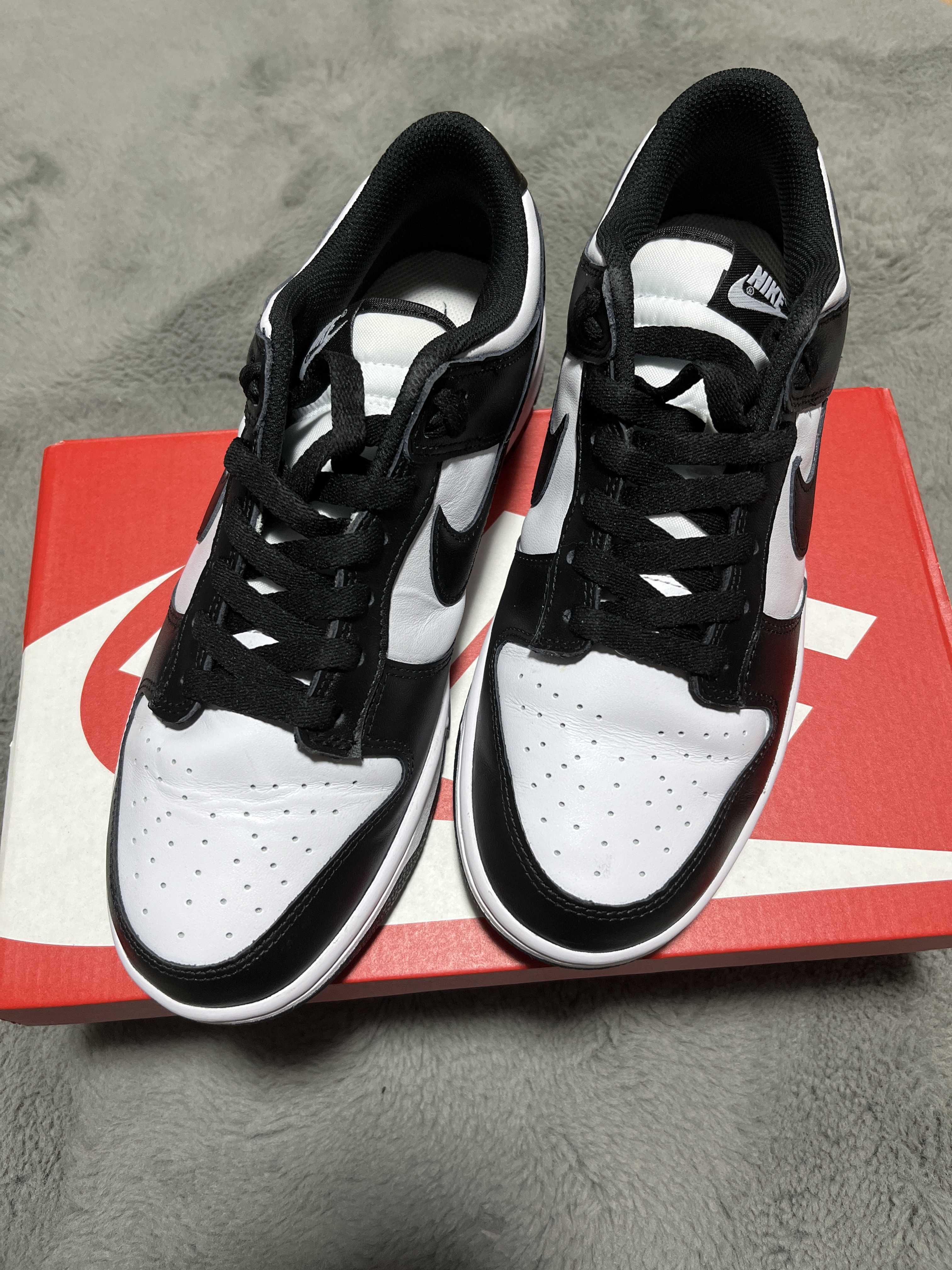 Nike Women's Dunk Low "White/Black"