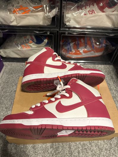Nike SB Dunk High Pro Orange Label "Sweet Beet"