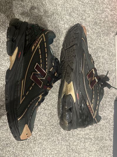 KITH × New Balance 1906R "Black/Green" M1906RKS