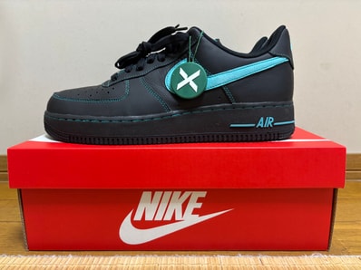 Nike Air Force 1 Low "Black Tiffany"