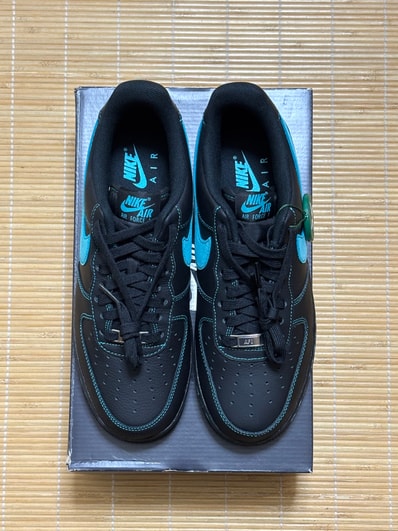 Nike Air Force 1 Low "Black Tiffany"