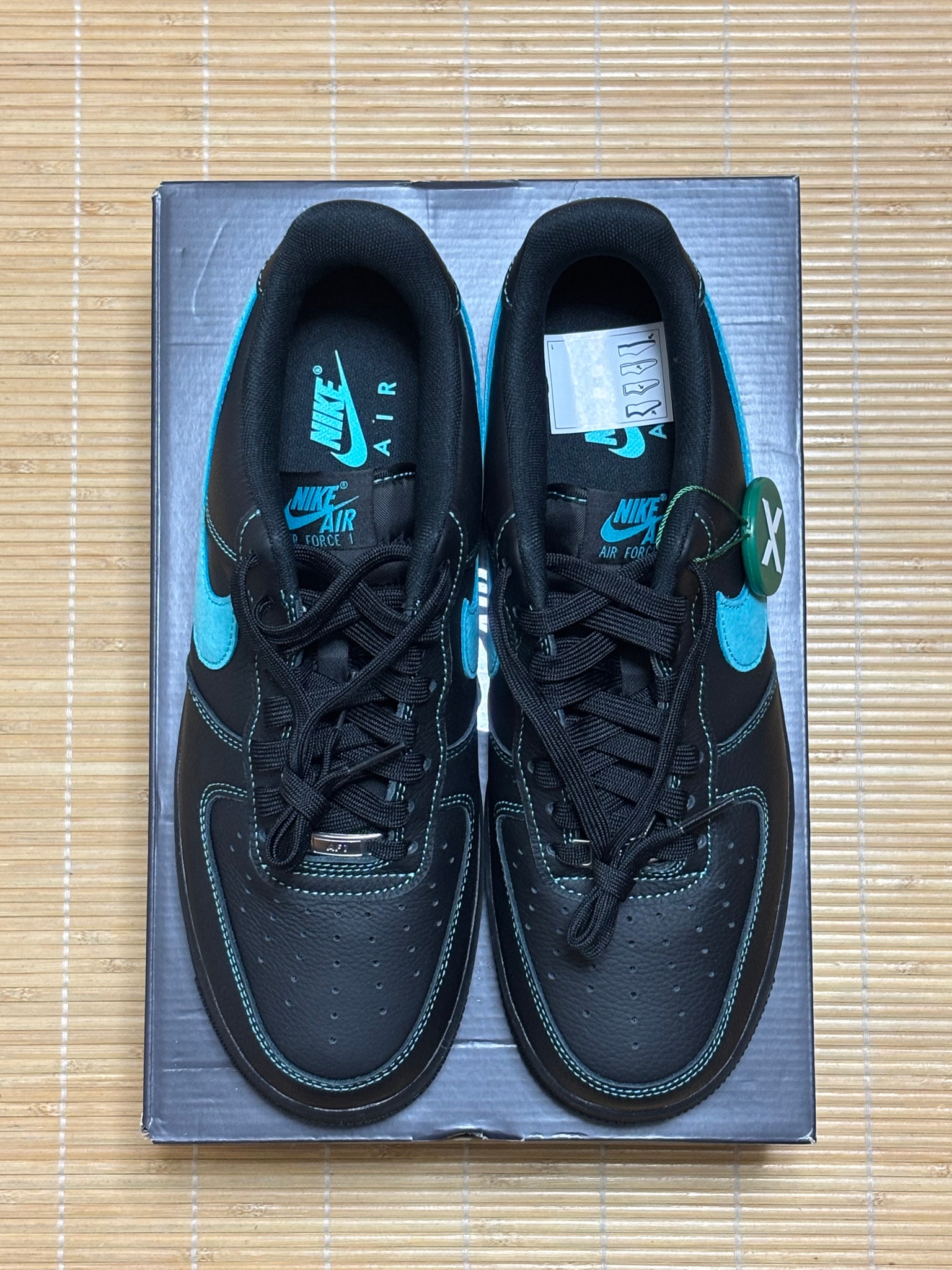 Nike Air Force 1 Low "Black Tiffany"