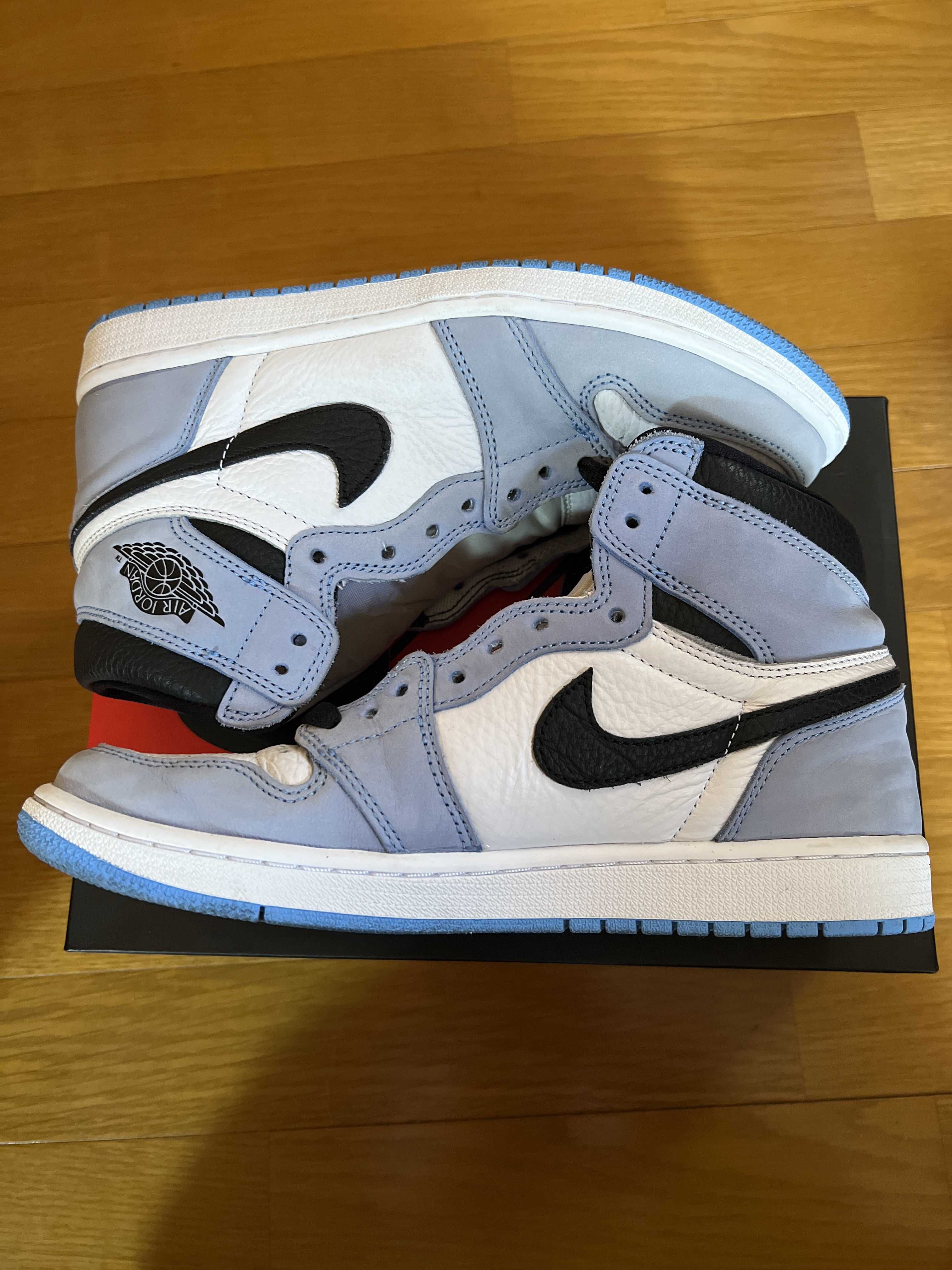 Nike Air Jordan 1 High OG "University Blue"